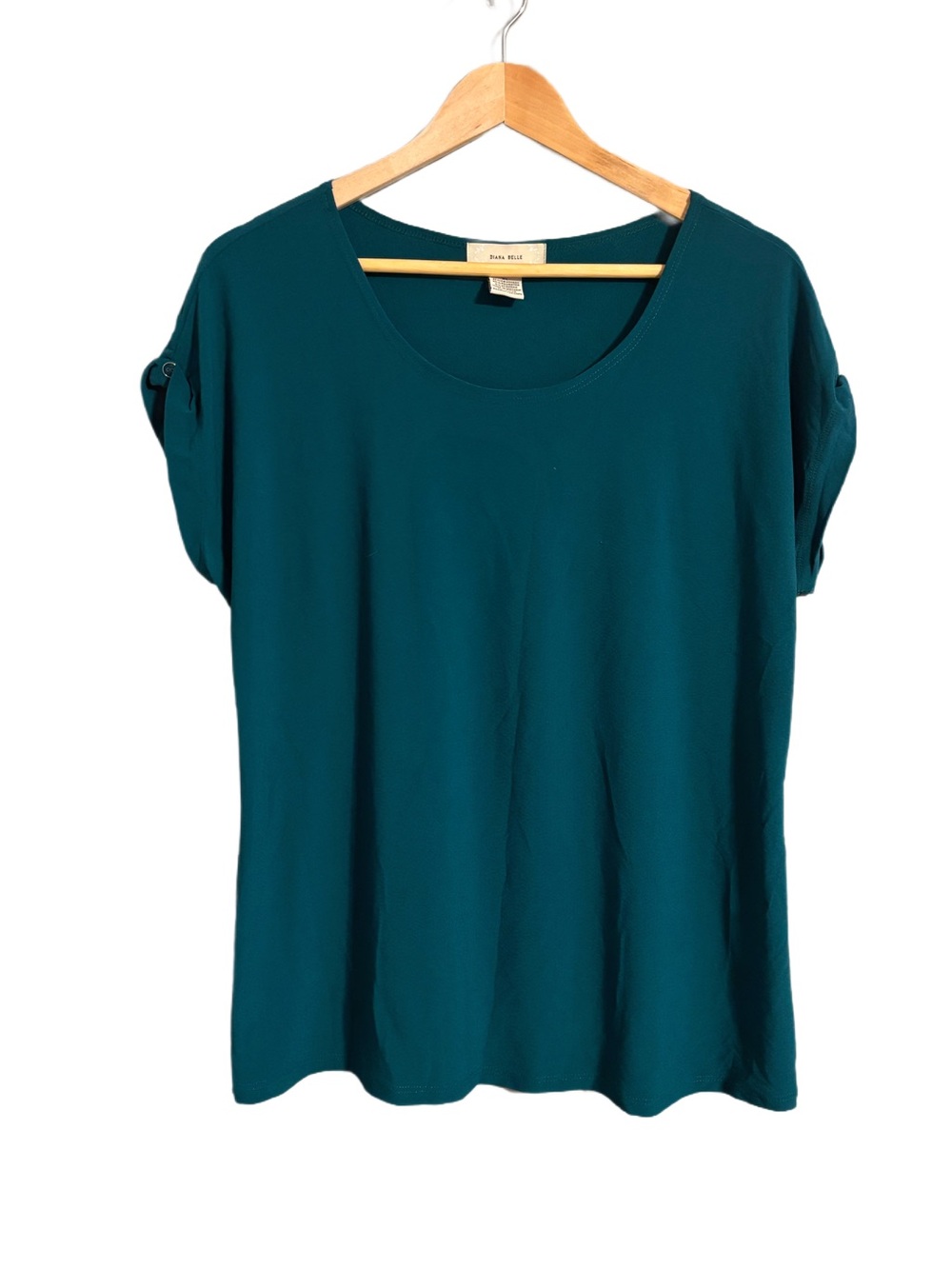 Short Sleeve Emerald Scoop Neck Blouse w/ button detail by Diana Belle Womens XL